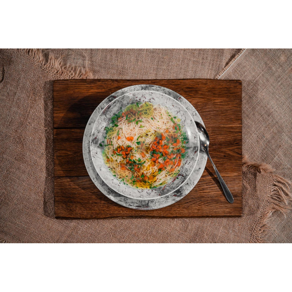 Rosół z makaronem 900 ml