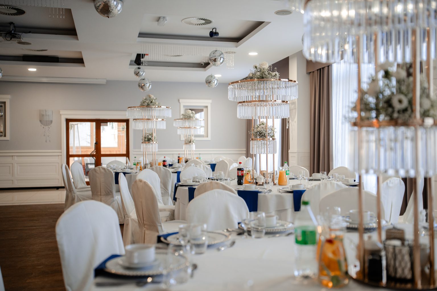 Eleganckie sale weselne w Hotelu Kosmowski – idealne miejsce na wesele we Wrześni